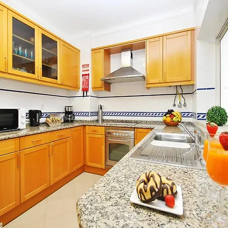 Apartment In Albufeira Near Peneco Beach * Albufeira