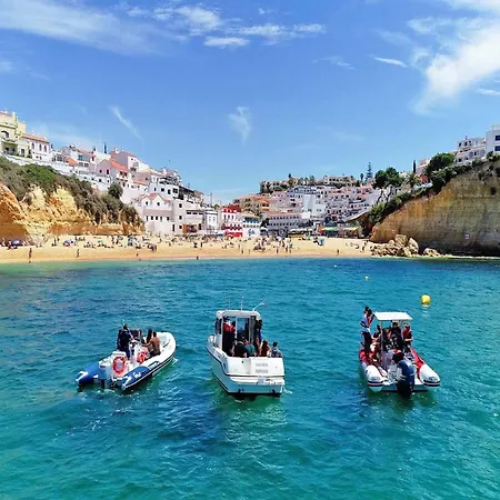 Apartment In Albufeira Near Peneco Beach *