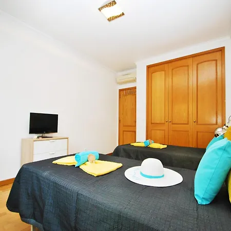 Apartment In Albufeira Near Peneco Beach Apartmán *